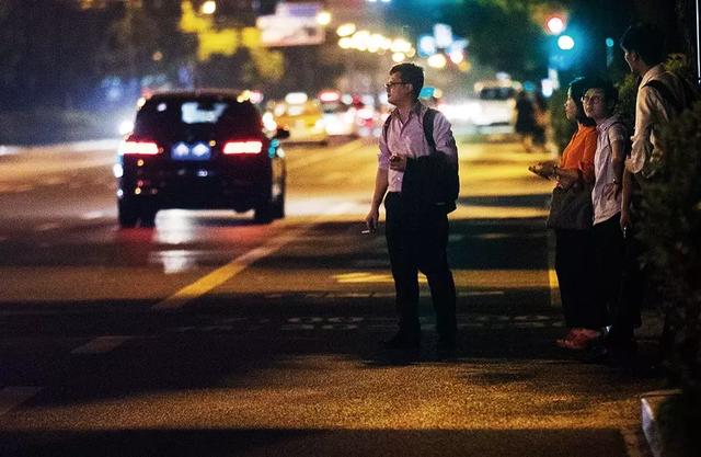 滴滴42小时:平台、资本、舆论、监管多方角力,网约车巨兽命运何如
