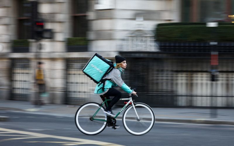 Uber与外卖创企Deliveroo传绯闻 亚马逊也曾想卖?